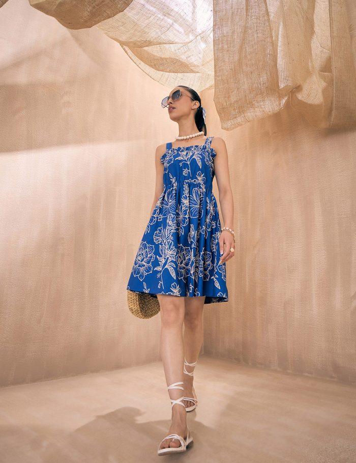 f28b47c1-4a50-4642-a237-04122a6447d01716541306502PinkPaprikabySASSAFRASSquareNeckFloralPrintedA-LineDress6